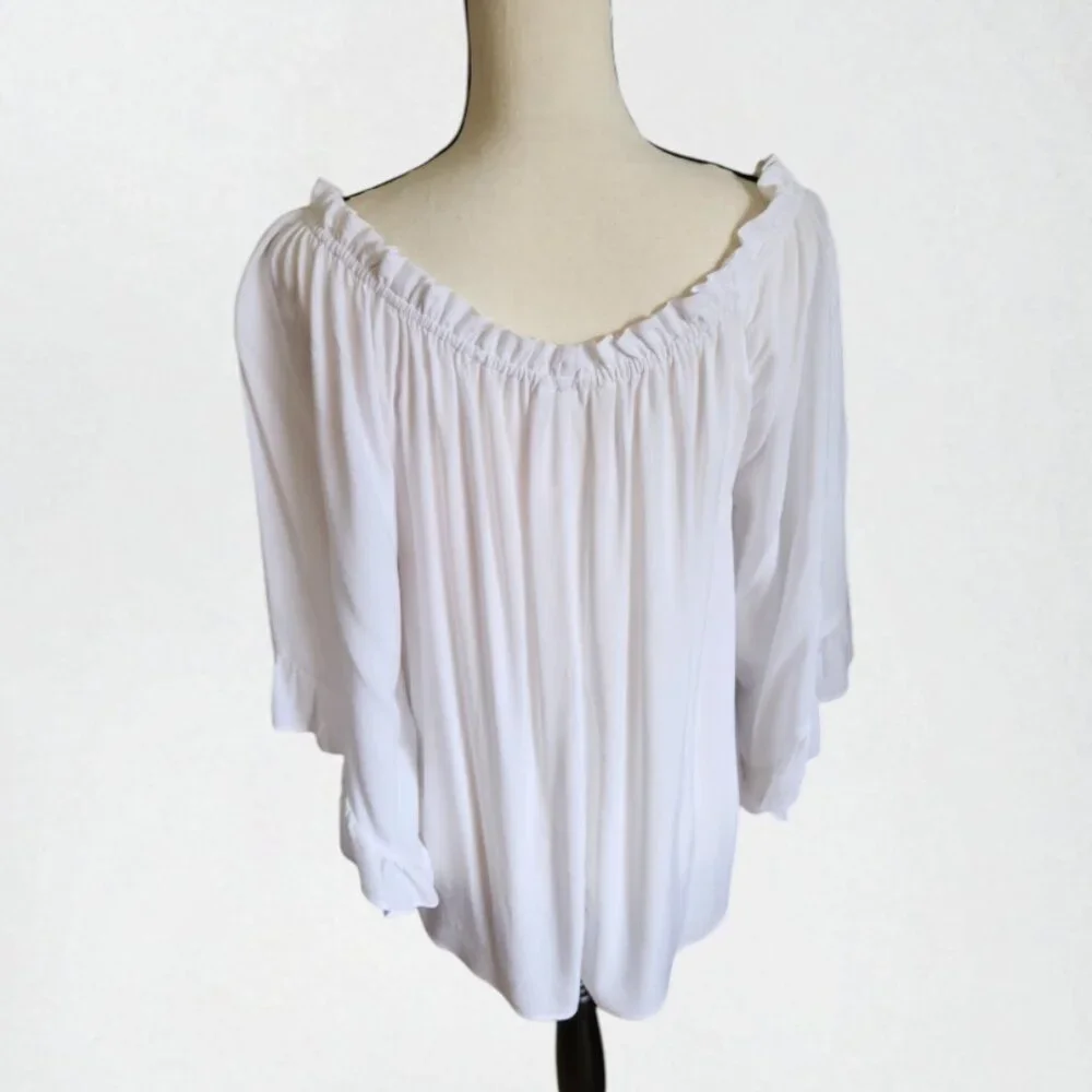 H&M Off-Shoulder Ruffle Blouse - Picture 3 of 7